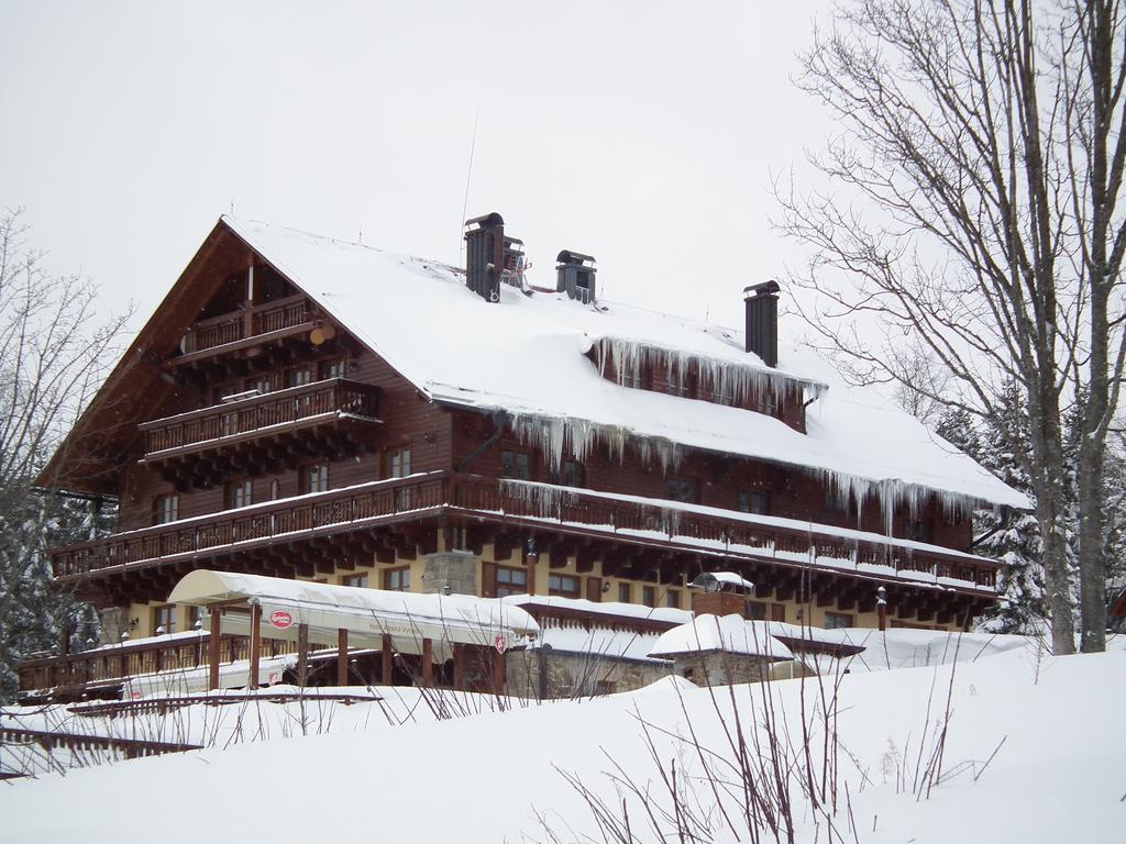 Hotel Alpska Vyhlidka Квілда Екстер'єр фото